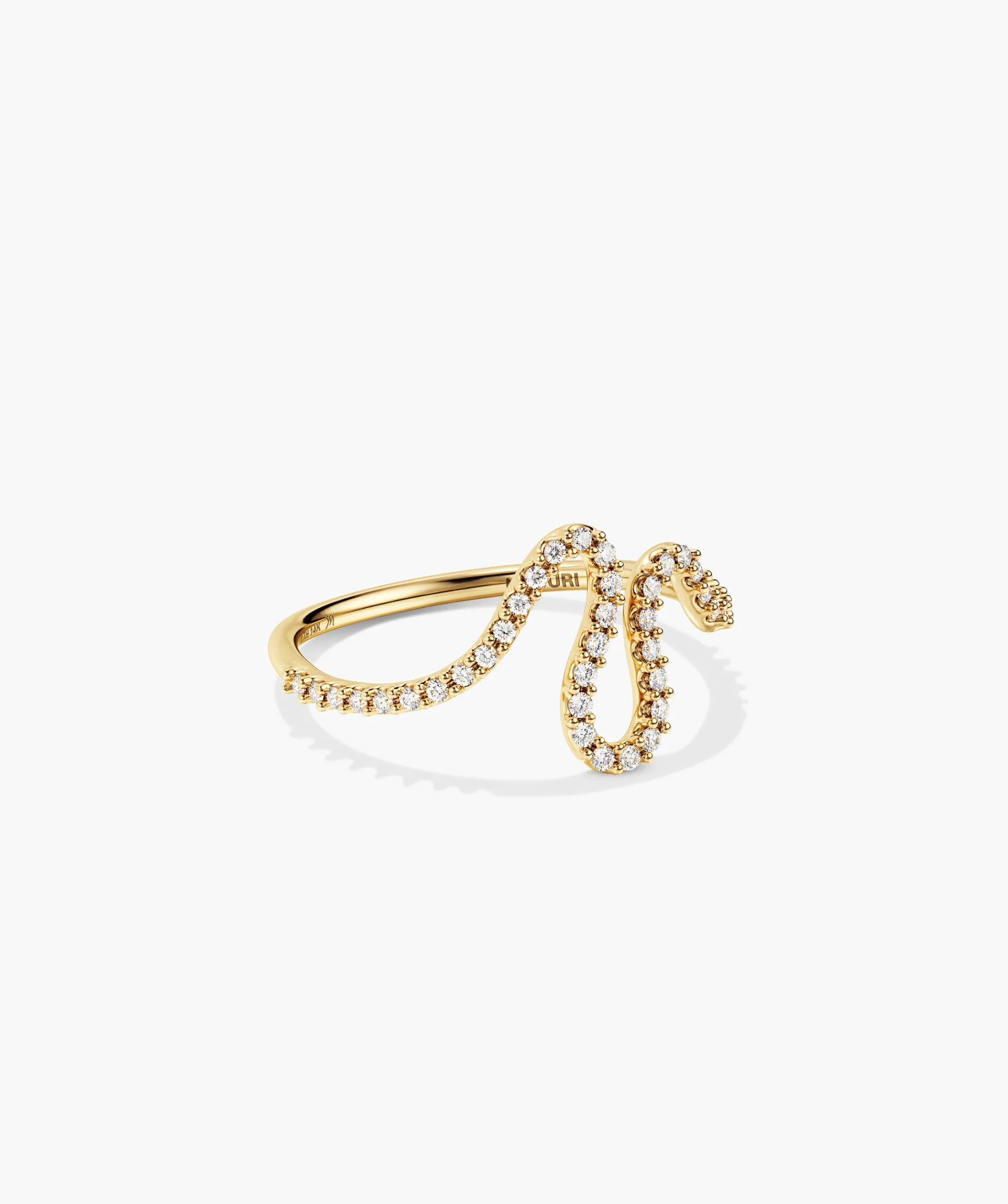 Interconnected Wave Pavé Diamond Ring