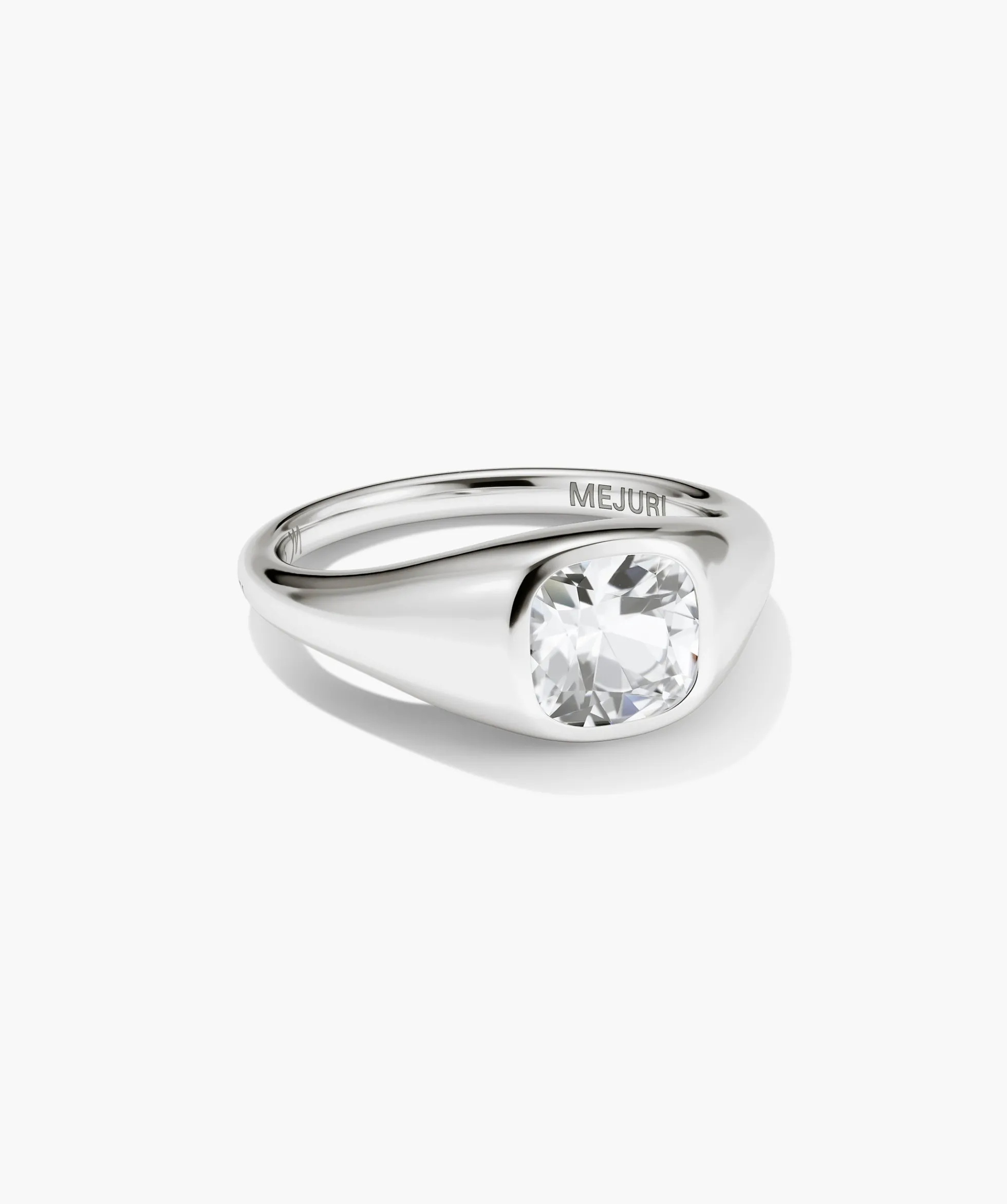 Jude Pinky Signet Ring