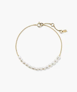 Tiny Pearl Bracelet